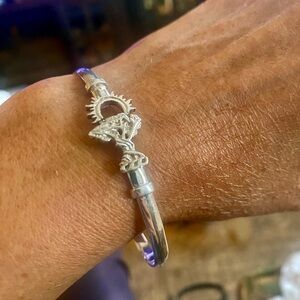 925 Divi Divi stamped bracelet